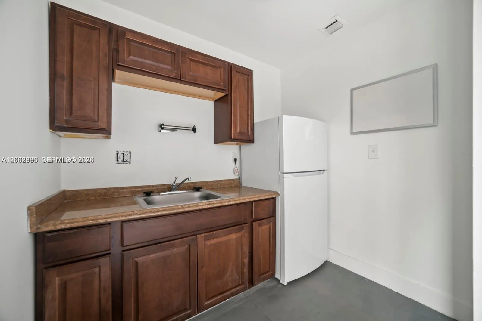 200 E Dania Beach Blvd, Dania Beach, Florida 33004, Dania Beach, Florida 33004, ,Commercial Lease,For Rent,200 E Dania Beach Blvd, Dania Beach, Florida 33004,A12002386