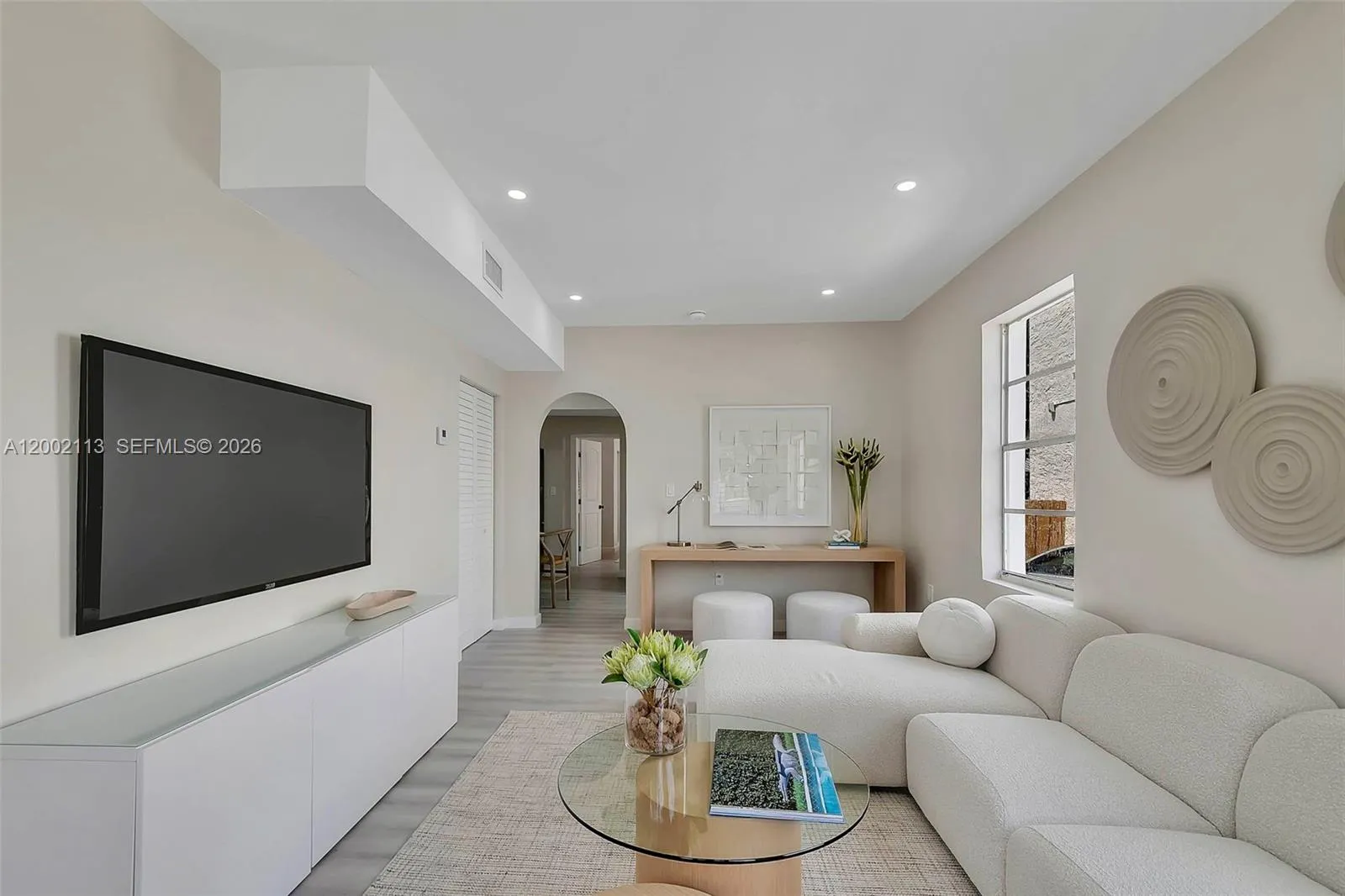 1852 Sw 22nd Ter 2, Miami, Florida 33145, Miami, Florida 33145, 1 Bedroom Bedrooms, ,1 BathroomBathrooms,Residential Lease,For Rent,1852 Sw 22nd Ter 2, Miami, Florida 33145,A12002113