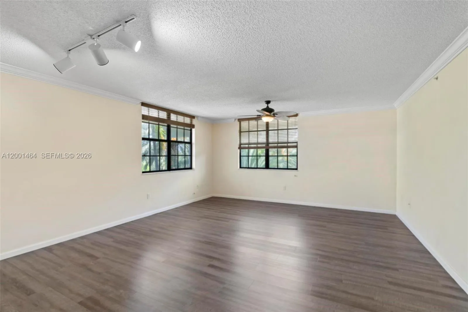 1919 Van Buren St 417a, Hollywood, Florida 33020, Hollywood, Florida 33020, 2 Bedrooms Bedrooms, ,2 BathroomsBathrooms,Residential Lease,For Rent,1919 Van Buren St 417a, Hollywood, Florida 33020,A12001464