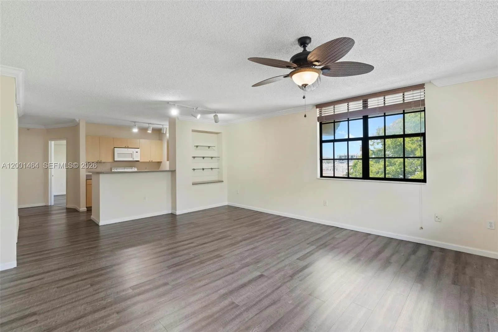 1919 Van Buren St 417a, Hollywood, Florida 33020, Hollywood, Florida 33020, 2 Bedrooms Bedrooms, ,2 BathroomsBathrooms,Residential Lease,For Rent,1919 Van Buren St 417a, Hollywood, Florida 33020,A12001464
