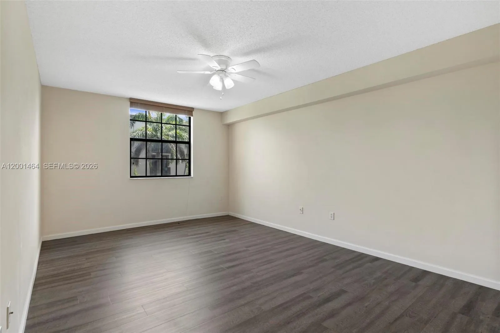 1919 Van Buren St 417a, Hollywood, Florida 33020, Hollywood, Florida 33020, 2 Bedrooms Bedrooms, ,2 BathroomsBathrooms,Residential Lease,For Rent,1919 Van Buren St 417a, Hollywood, Florida 33020,A12001464