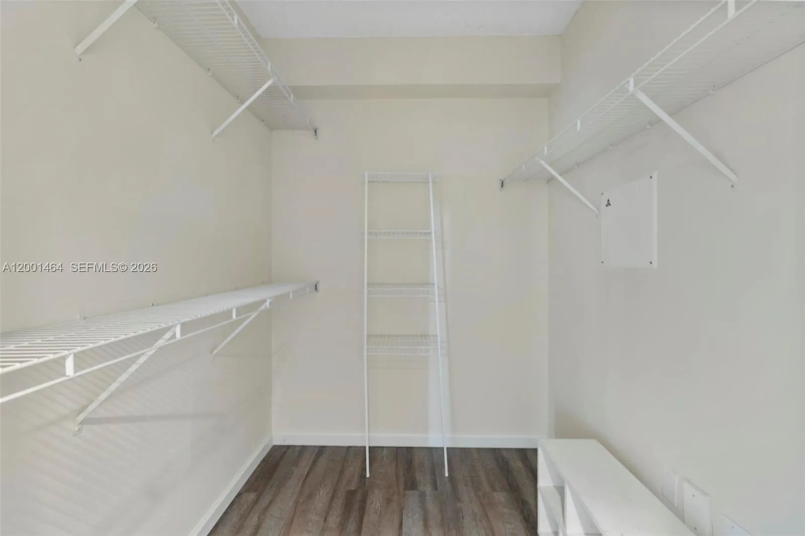 1919 Van Buren St 417a, Hollywood, Florida 33020, Hollywood, Florida 33020, 2 Bedrooms Bedrooms, ,2 BathroomsBathrooms,Residential Lease,For Rent,1919 Van Buren St 417a, Hollywood, Florida 33020,A12001464