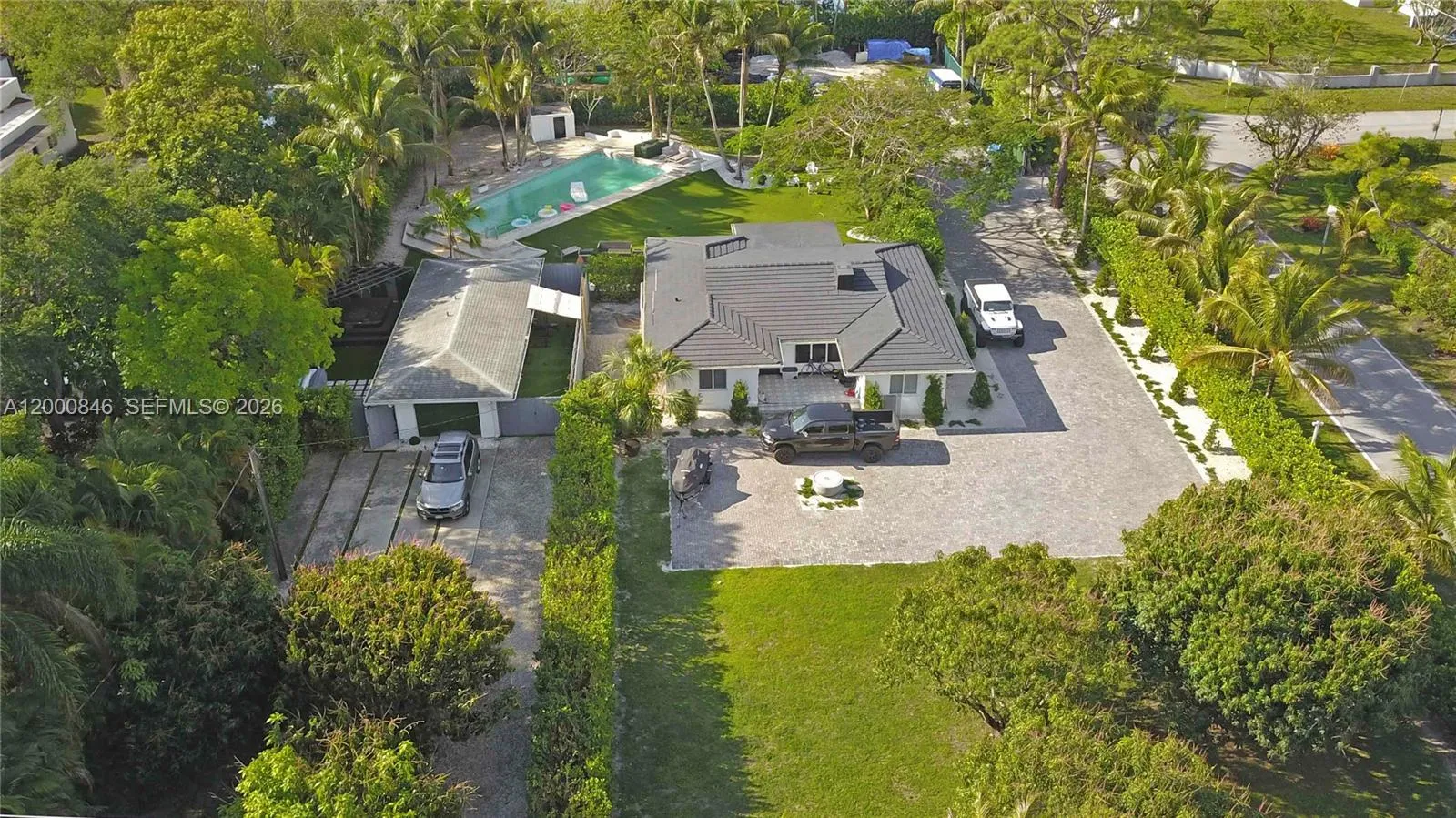 8390 Sw 64 St, Miami, Florida 33143, Miami, Florida 33143, 4 Bedrooms Bedrooms, ,3 BathroomsBathrooms,Residential,For Sale,8390 Sw 64 St, Miami, Florida 33143,A12000846