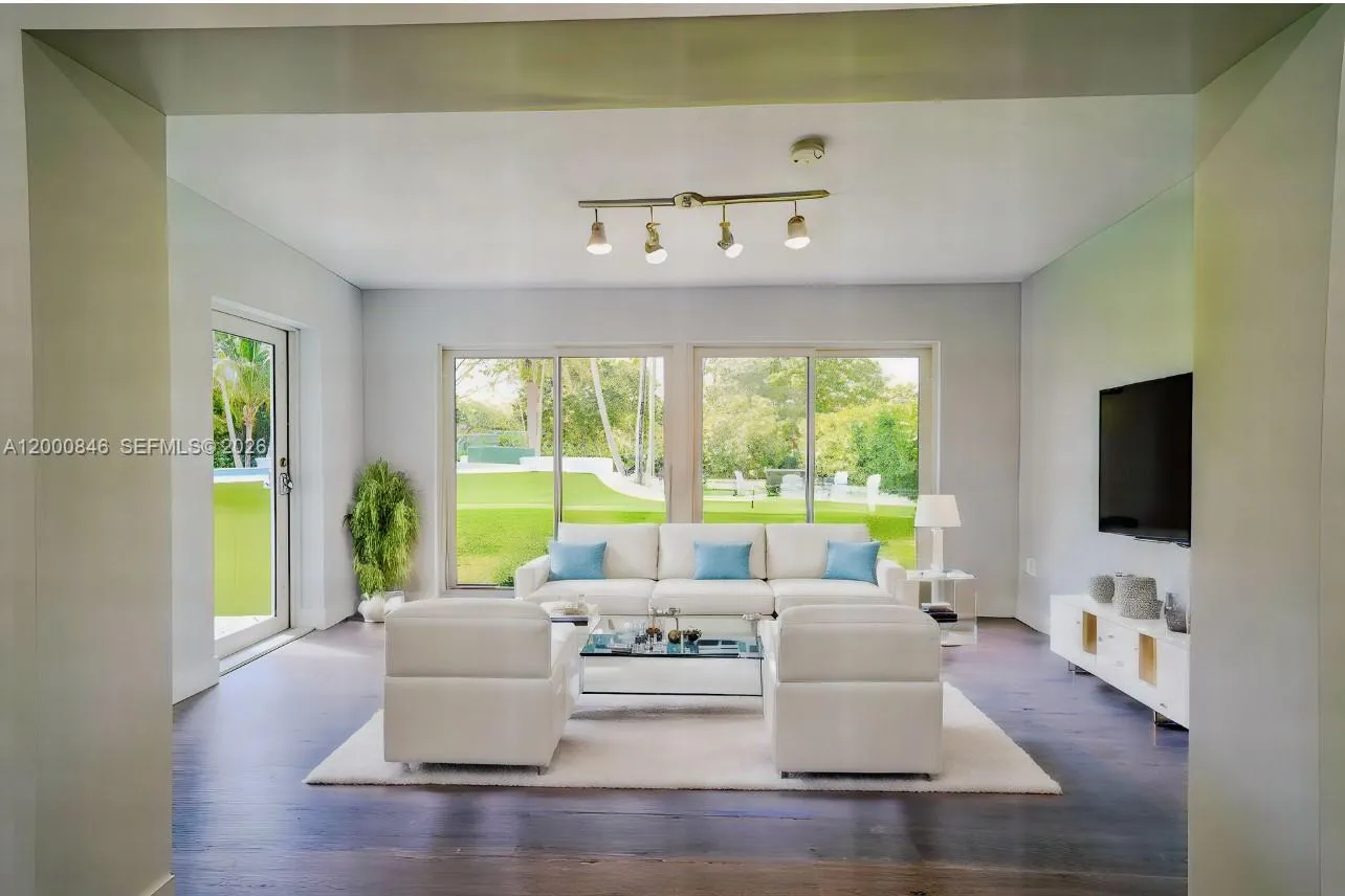 8390 Sw 64 St, Miami, Florida 33143, Miami, Florida 33143, 4 Bedrooms Bedrooms, ,3 BathroomsBathrooms,Residential,For Sale,8390 Sw 64 St, Miami, Florida 33143,A12000846