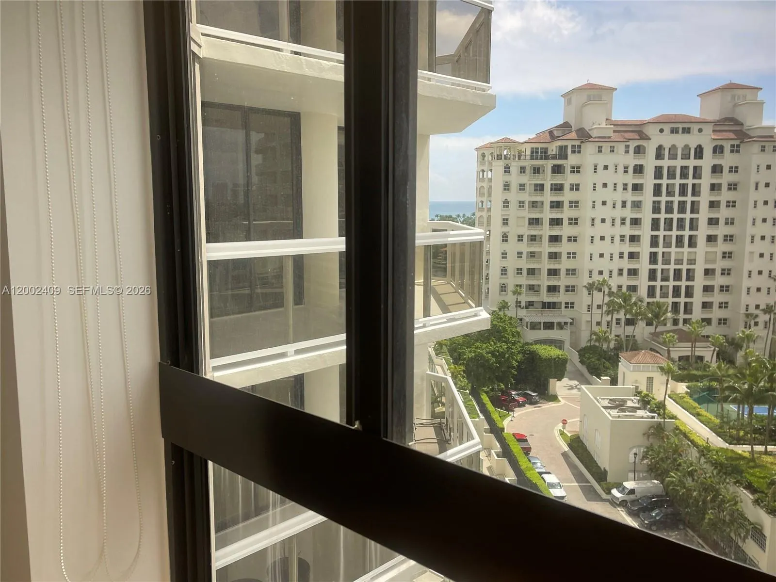 20185 E Country Club Dr 1105, Aventura, Florida 33, Aventura, Florida 33180, 2 Bedrooms Bedrooms, ,2 BathroomsBathrooms,Residential,For Sale,20185 E Country Club Dr 1105, Aventura, Florida 33,A12002409