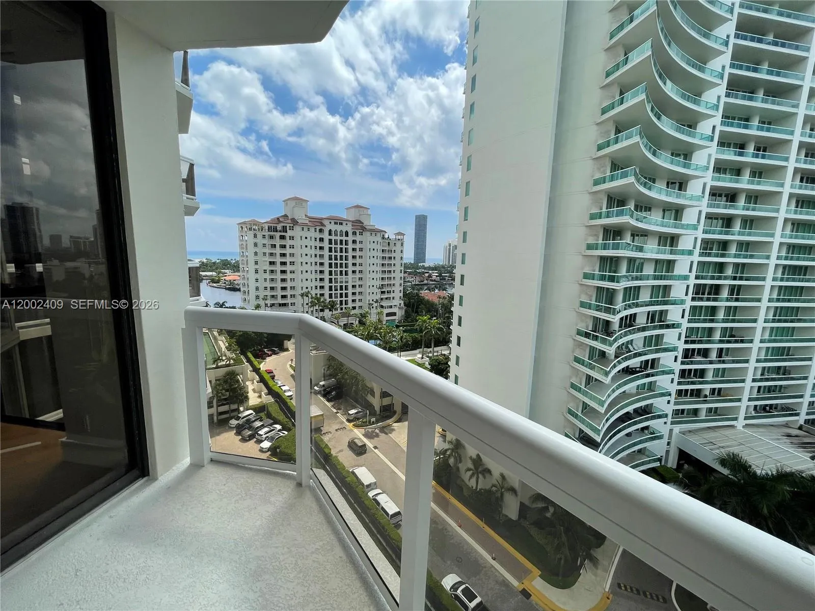 20185 E Country Club Dr 1105, Aventura, Florida 33, Aventura, Florida 33180, 2 Bedrooms Bedrooms, ,2 BathroomsBathrooms,Residential,For Sale,20185 E Country Club Dr 1105, Aventura, Florida 33,A12002409