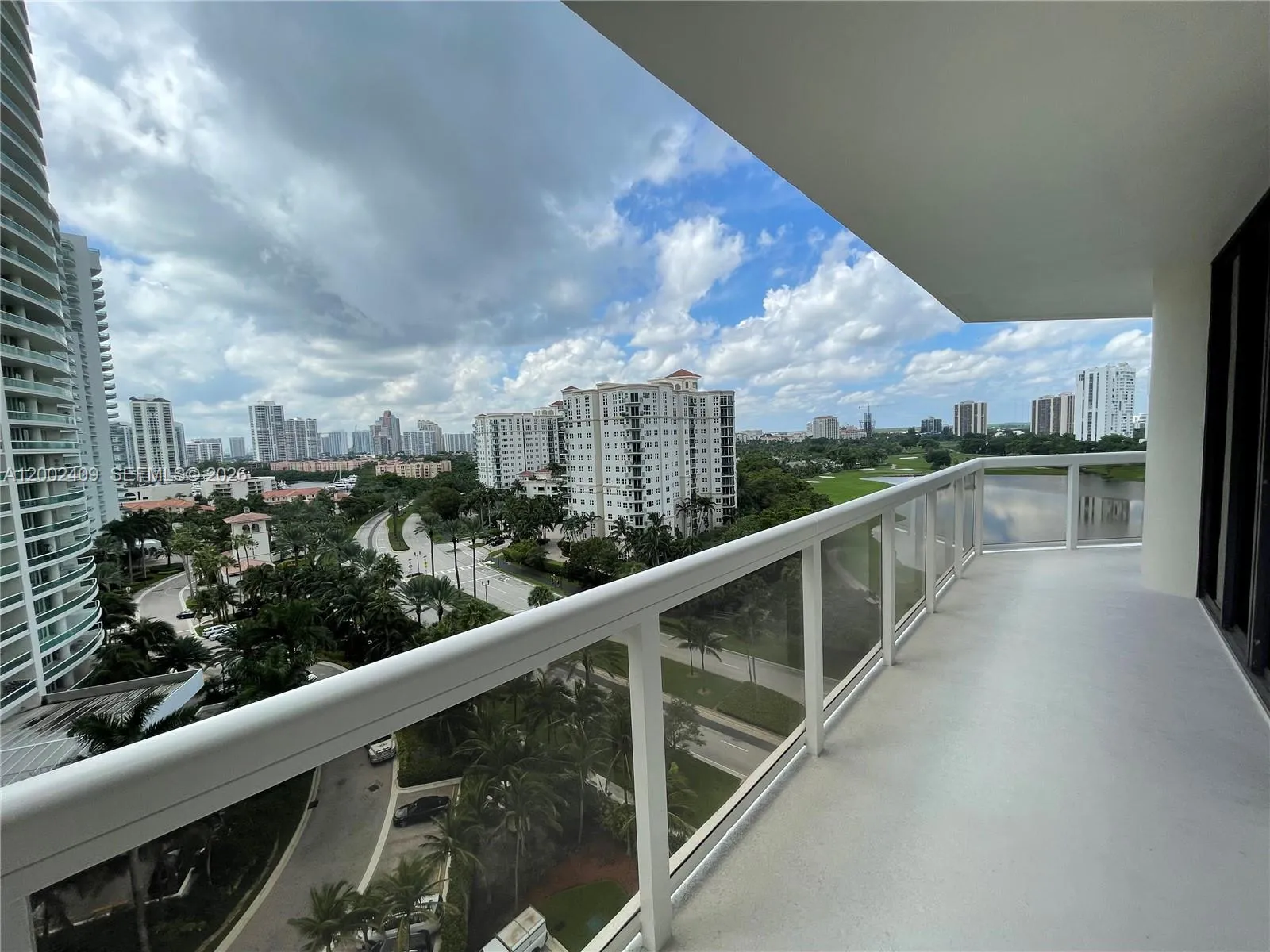 20185 E Country Club Dr 1105, Aventura, Florida 33, Aventura, Florida 33180, 2 Bedrooms Bedrooms, ,2 BathroomsBathrooms,Residential,For Sale,20185 E Country Club Dr 1105, Aventura, Florida 33,A12002409