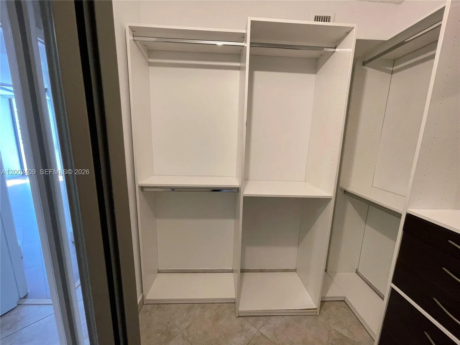 20185 E Country Club Dr 1105, Aventura, Florida 33, Aventura, Florida 33180, 2 Bedrooms Bedrooms, ,2 BathroomsBathrooms,Residential,For Sale,20185 E Country Club Dr 1105, Aventura, Florida 33,A12002409