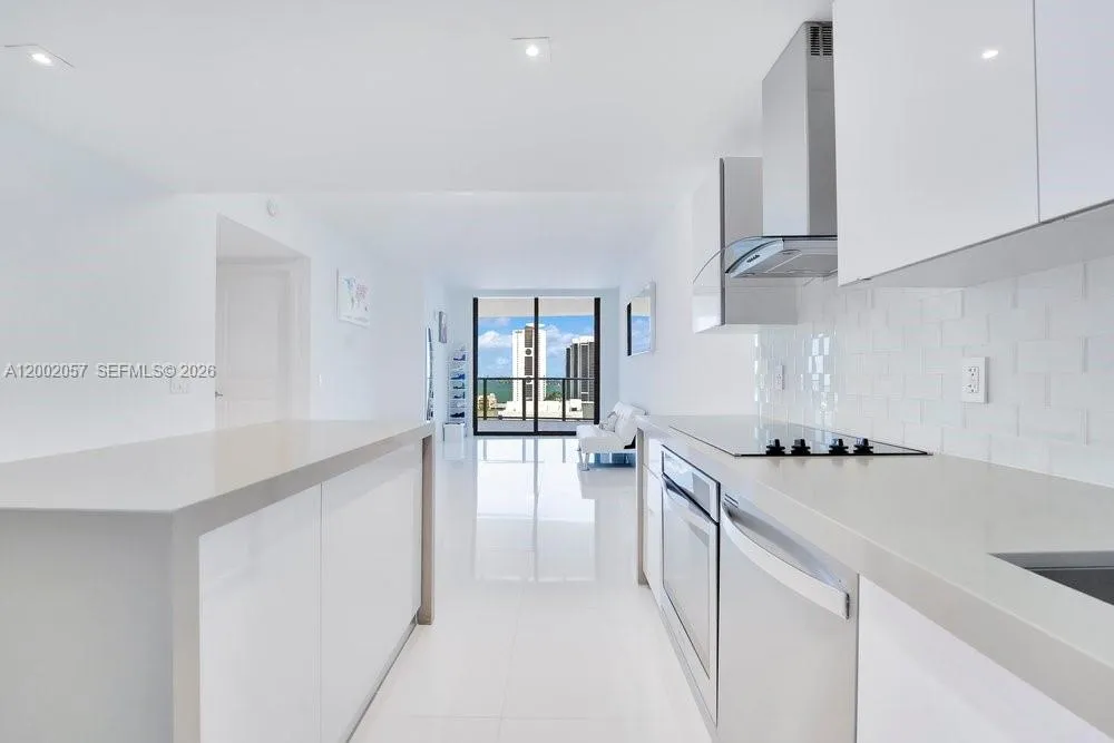 1600 Ne 1st Ave 1601, Miami, Florida 33132, Miami, Florida 33132, 1 Bedroom Bedrooms, ,1 BathroomBathrooms,Residential,For Sale,1600 Ne 1st Ave 1601, Miami, Florida 33132,A12002057