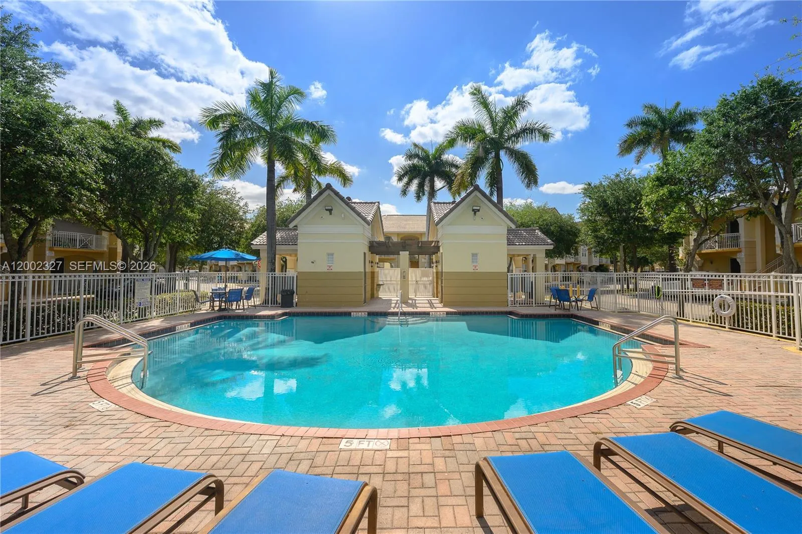 8964 W Flagler St 206, Miami, Florida 33174, Miami, Florida 33174, 3 Bedrooms Bedrooms, ,2 BathroomsBathrooms,Residential,For Sale,8964 W Flagler St 206, Miami, Florida 33174,A12002327