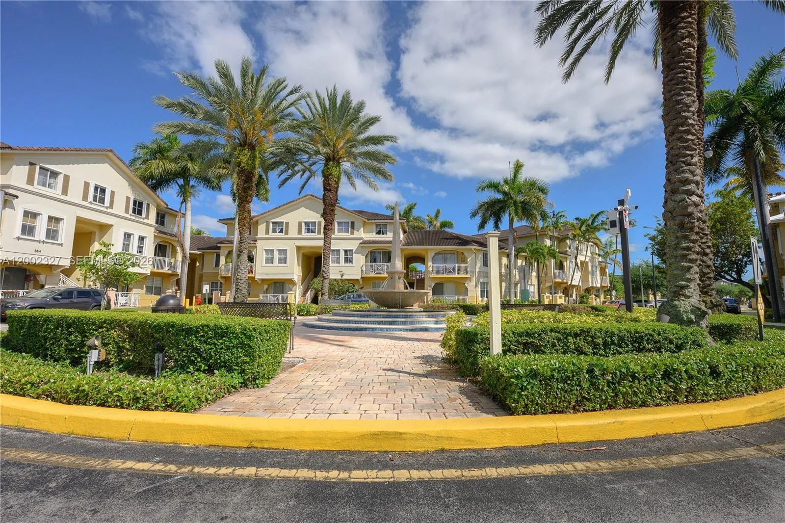 8964 W Flagler St 206, Miami, Florida 33174, Miami, Florida 33174, 3 Bedrooms Bedrooms, ,2 BathroomsBathrooms,Residential,For Sale,8964 W Flagler St 206, Miami, Florida 33174,A12002327