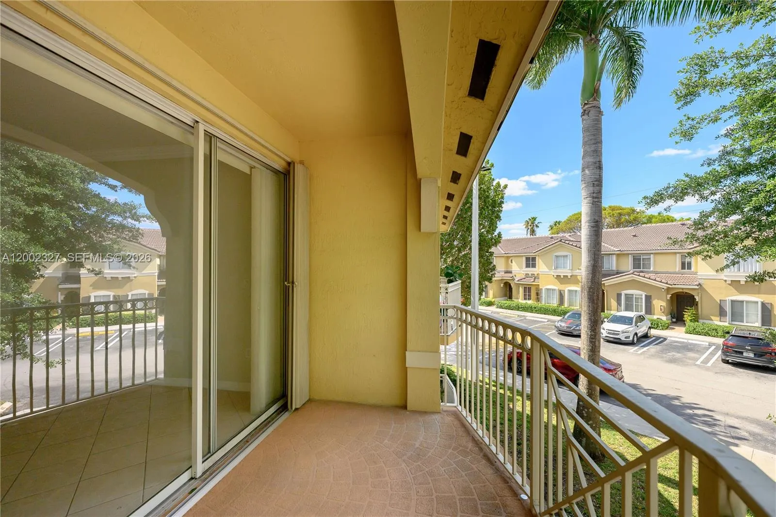 8964 W Flagler St 206, Miami, Florida 33174, Miami, Florida 33174, 3 Bedrooms Bedrooms, ,2 BathroomsBathrooms,Residential,For Sale,8964 W Flagler St 206, Miami, Florida 33174,A12002327