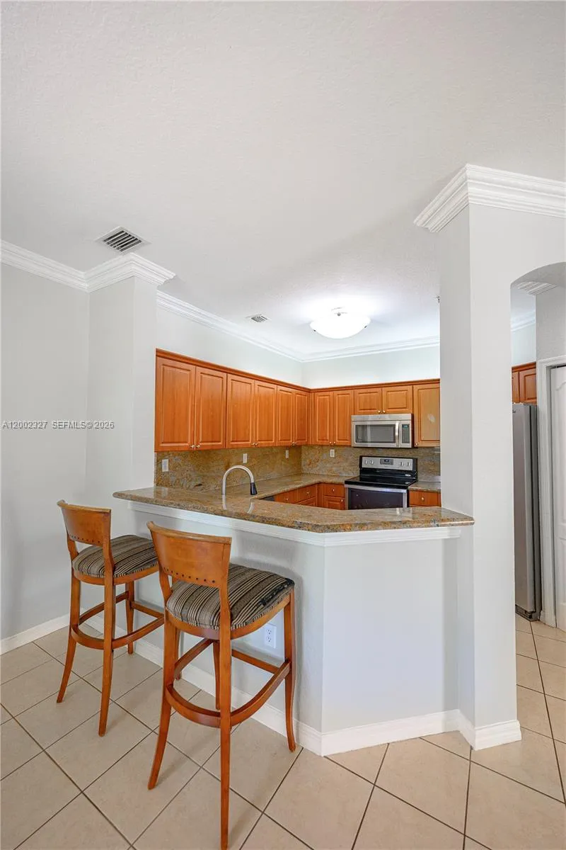 8964 W Flagler St 206, Miami, Florida 33174, Miami, Florida 33174, 3 Bedrooms Bedrooms, ,2 BathroomsBathrooms,Residential,For Sale,8964 W Flagler St 206, Miami, Florida 33174,A12002327