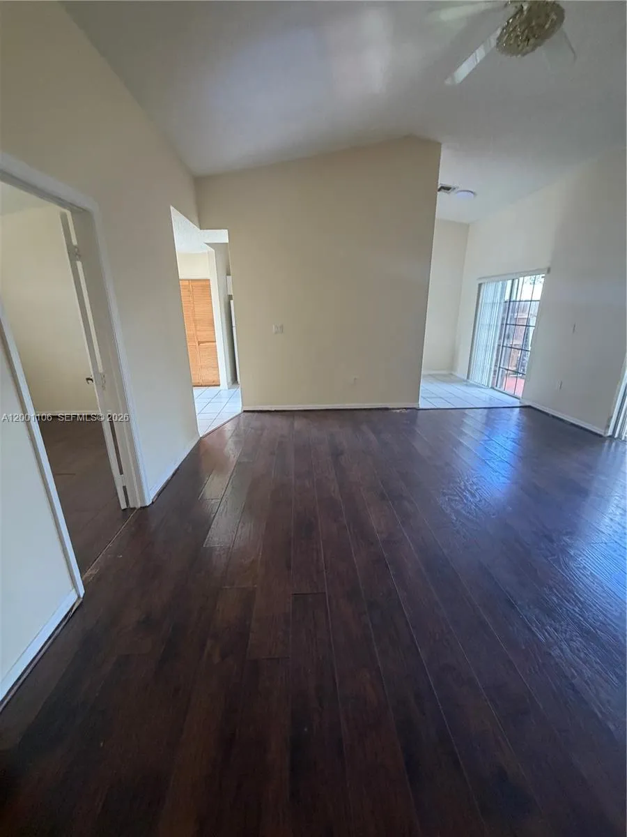960 Ne 214th Ln 960-04, Miami, Florida 33179, Miami, Florida 33179, 3 Bedrooms Bedrooms, ,2 BathroomsBathrooms,Residential Lease,For Rent,960 Ne 214th Ln 960-04, Miami, Florida 33179,A12001106