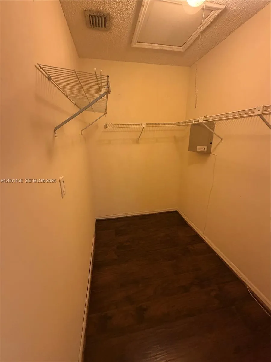960 Ne 214th Ln 960-04, Miami, Florida 33179, Miami, Florida 33179, 3 Bedrooms Bedrooms, ,2 BathroomsBathrooms,Residential Lease,For Rent,960 Ne 214th Ln 960-04, Miami, Florida 33179,A12001106