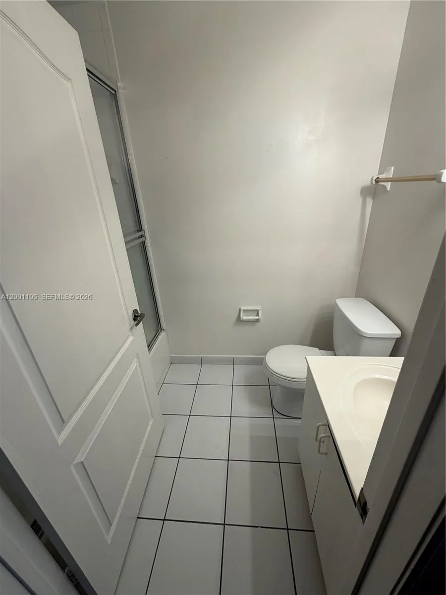960 Ne 214th Ln 960-04, Miami, Florida 33179, Miami, Florida 33179, 3 Bedrooms Bedrooms, ,2 BathroomsBathrooms,Residential Lease,For Rent,960 Ne 214th Ln 960-04, Miami, Florida 33179,A12001106