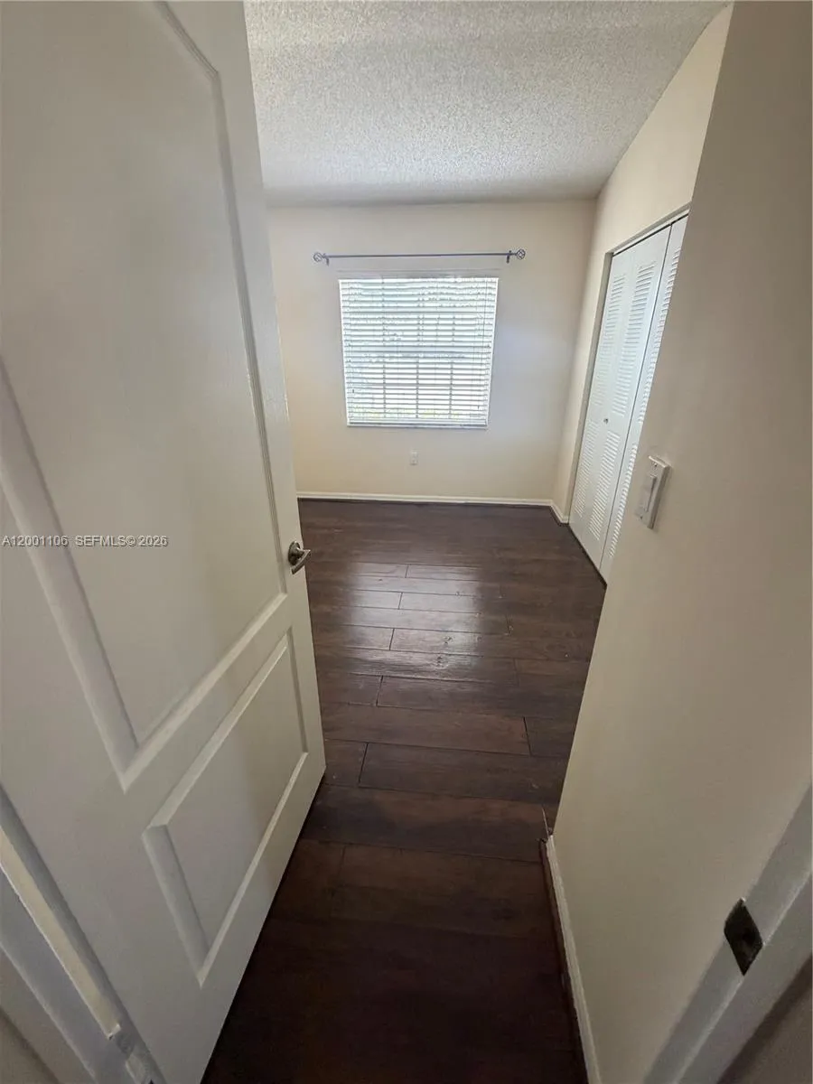 960 Ne 214th Ln 960-04, Miami, Florida 33179, Miami, Florida 33179, 3 Bedrooms Bedrooms, ,2 BathroomsBathrooms,Residential Lease,For Rent,960 Ne 214th Ln 960-04, Miami, Florida 33179,A12001106