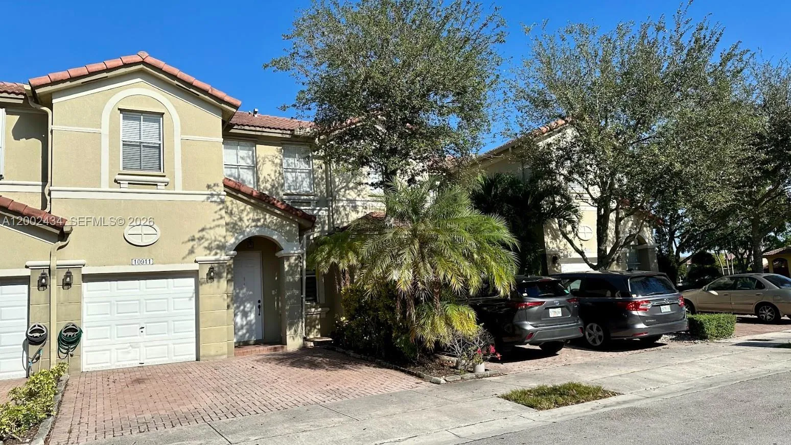 10911 Nw 79th St ., Doral, Florida 33178, Doral, Florida 33178, 4 Bedrooms Bedrooms, ,2 BathroomsBathrooms,Residential Lease,For Rent,10911 Nw 79th St ., Doral, Florida 33178,A12002434