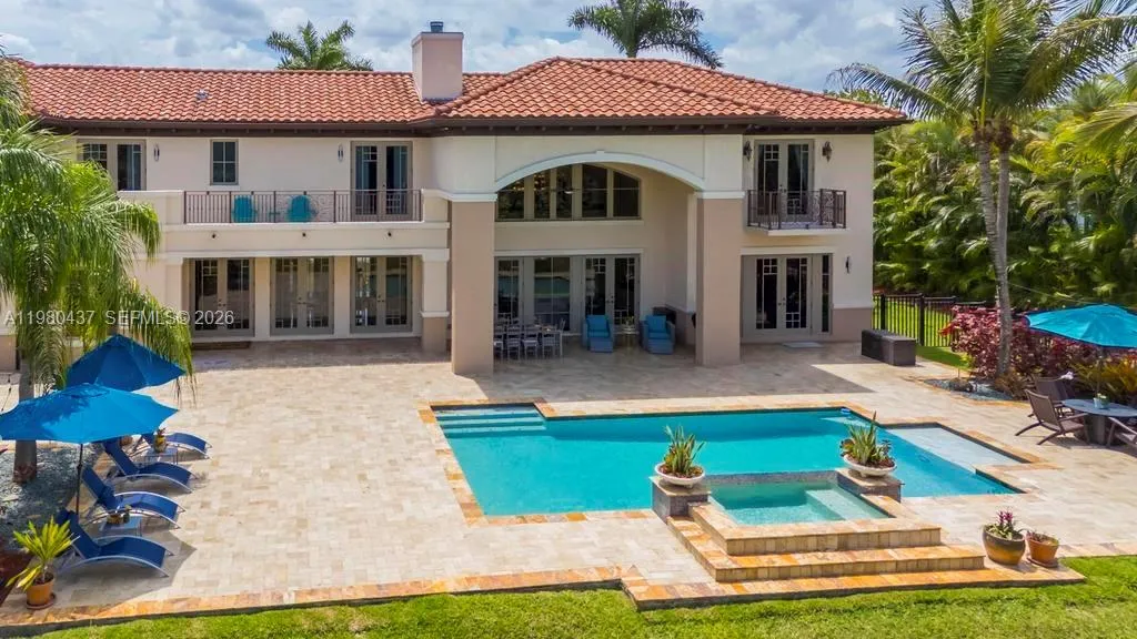 13425 Sw 37th Pl, Davie, Florida 33330, Davie, Florida 33330, 5 Bedrooms Bedrooms, ,4 BathroomsBathrooms,Residential,For Sale,13425 Sw 37th Pl, Davie, Florida 33330,A11980437