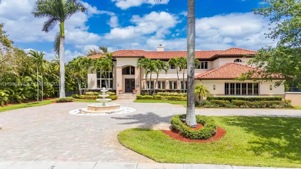 13425 Sw 37th Pl, Davie, Florida 33330, Davie, Florida 33330, 5 Bedrooms Bedrooms, ,4 BathroomsBathrooms,Residential,For Sale,13425 Sw 37th Pl, Davie, Florida 33330,A11980437