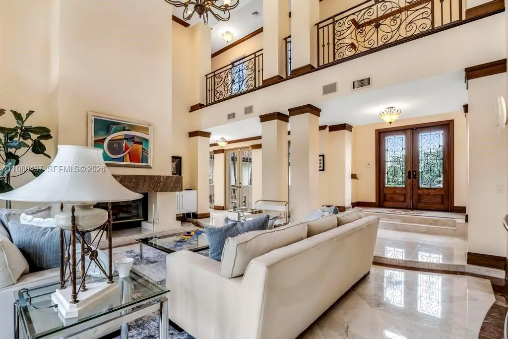 13425 Sw 37th Pl, Davie, Florida 33330, Davie, Florida 33330, 5 Bedrooms Bedrooms, ,4 BathroomsBathrooms,Residential,For Sale,13425 Sw 37th Pl, Davie, Florida 33330,A11980437