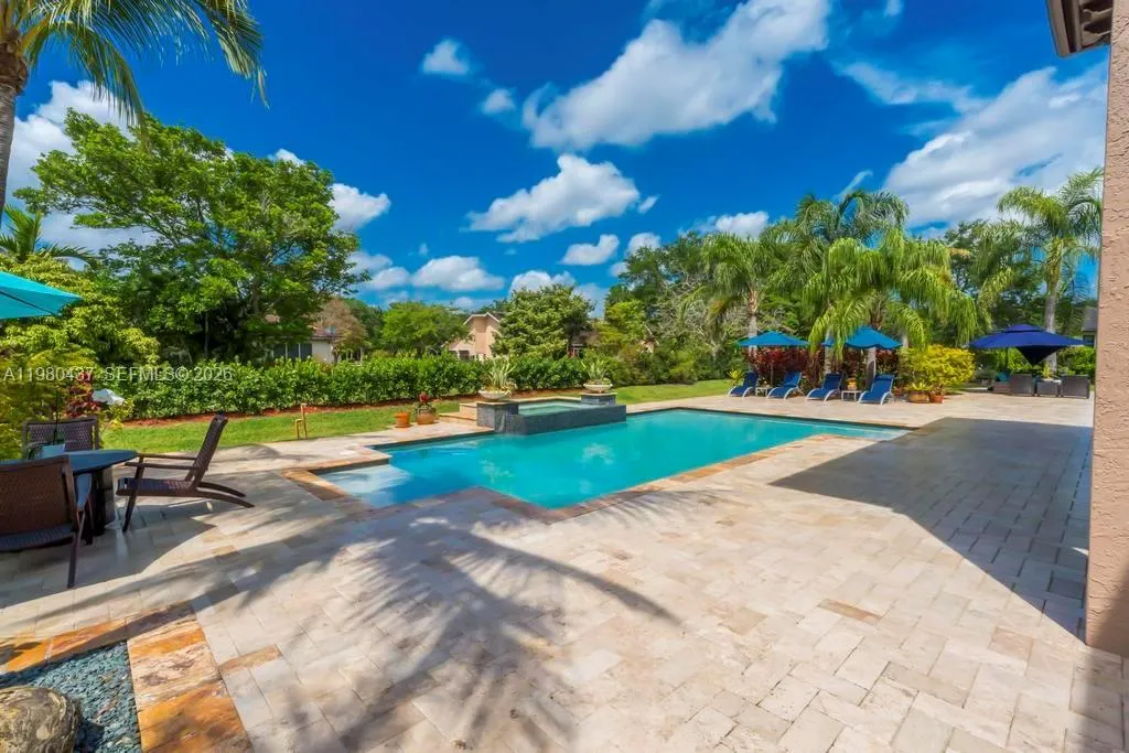 13425 Sw 37th Pl, Davie, Florida 33330, Davie, Florida 33330, 5 Bedrooms Bedrooms, ,4 BathroomsBathrooms,Residential,For Sale,13425 Sw 37th Pl, Davie, Florida 33330,A11980437