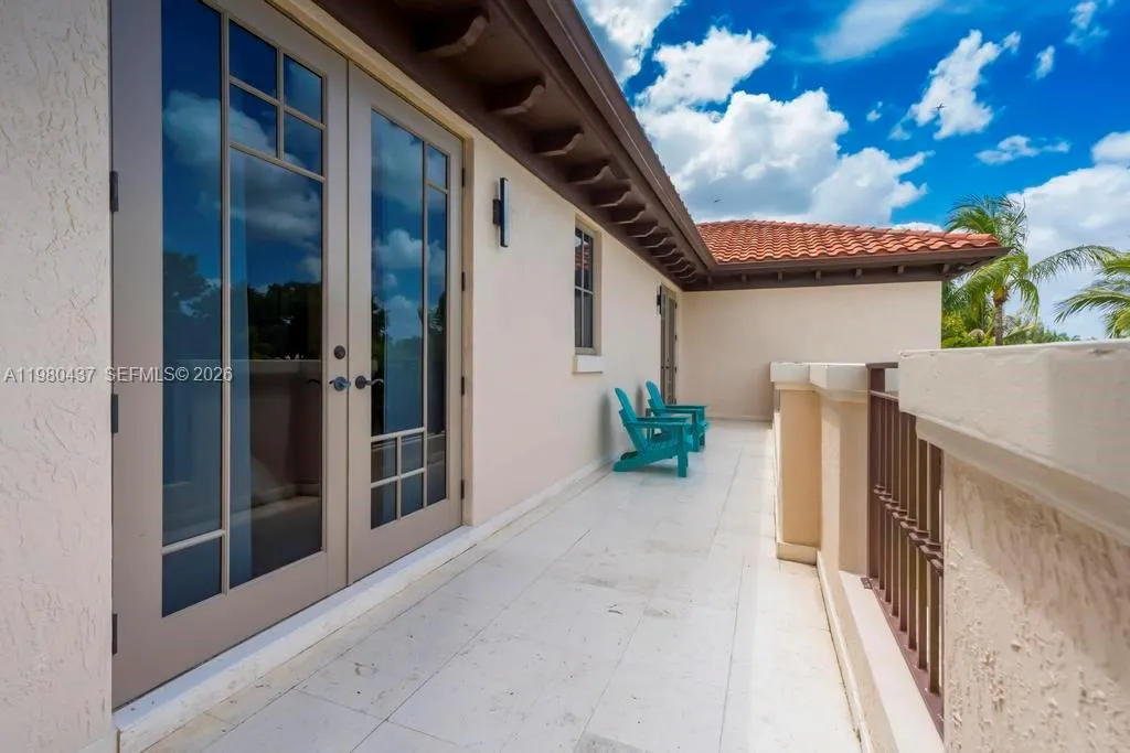 13425 Sw 37th Pl, Davie, Florida 33330, Davie, Florida 33330, 5 Bedrooms Bedrooms, ,4 BathroomsBathrooms,Residential,For Sale,13425 Sw 37th Pl, Davie, Florida 33330,A11980437