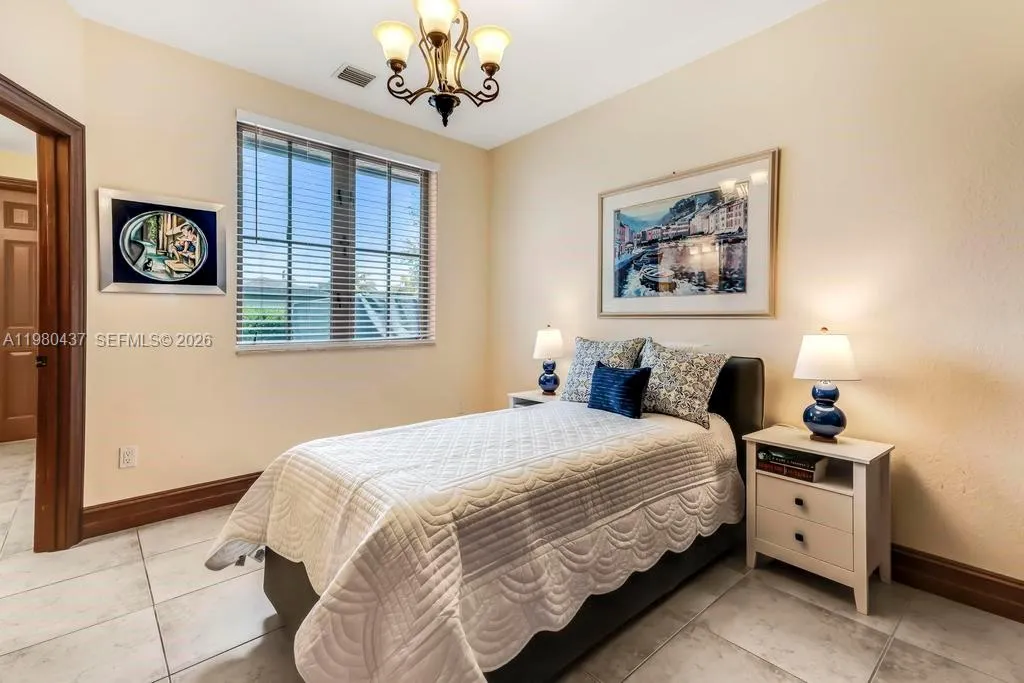 13425 Sw 37th Pl, Davie, Florida 33330, Davie, Florida 33330, 5 Bedrooms Bedrooms, ,4 BathroomsBathrooms,Residential,For Sale,13425 Sw 37th Pl, Davie, Florida 33330,A11980437