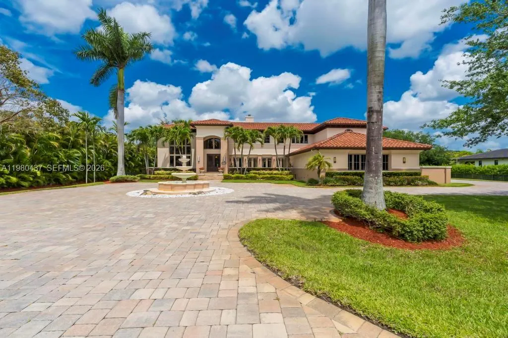 13425 Sw 37th Pl, Davie, Florida 33330, Davie, Florida 33330, 5 Bedrooms Bedrooms, ,4 BathroomsBathrooms,Residential,For Sale,13425 Sw 37th Pl, Davie, Florida 33330,A11980437