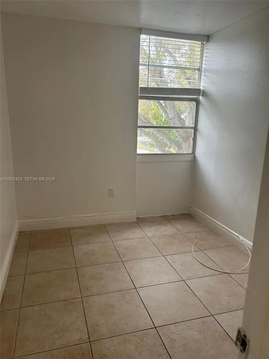 6100 Sw 68th St 58, South Miami, Florida 33143, South Miami, Florida 33143, 3 Bedrooms Bedrooms, ,2 BathroomsBathrooms,Residential Lease,For Rent,6100 Sw 68th St 58, South Miami, Florida 33143,A12002452