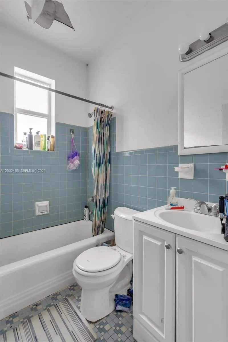 2637 Nw 23rd Ct, Miami, Florida 33142, Miami, Florida 33142, ,Residential Income,For Sale,2637 Nw 23rd Ct, Miami, Florida 33142,A12002456