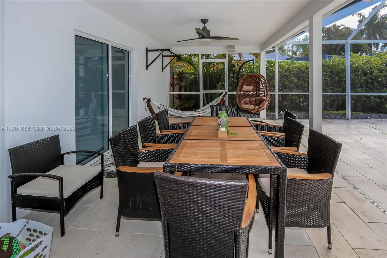 1220 Azalea Cres, Hollywood, Florida 33019, Hollywood, Florida 33019, 4 Bedrooms Bedrooms, ,3 BathroomsBathrooms,Residential,For Sale,1220 Azalea Cres, Hollywood, Florida 33019,A12001664