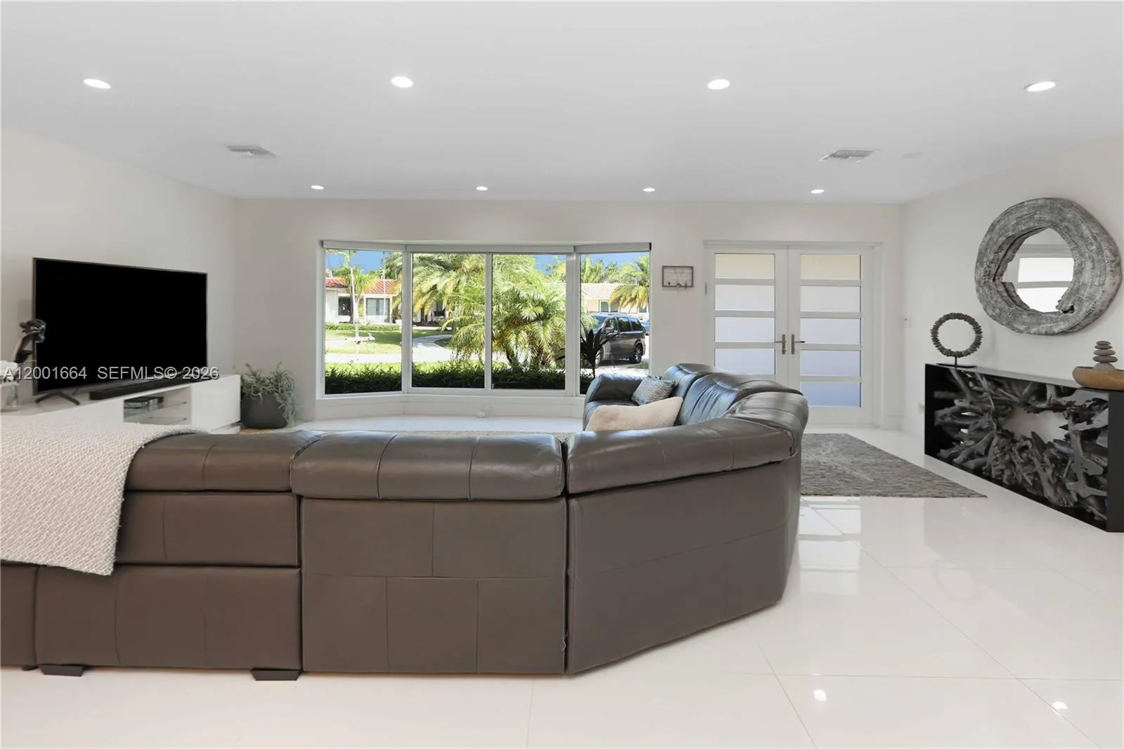 1220 Azalea Cres, Hollywood, Florida 33019, Hollywood, Florida 33019, 4 Bedrooms Bedrooms, ,3 BathroomsBathrooms,Residential,For Sale,1220 Azalea Cres, Hollywood, Florida 33019,A12001664