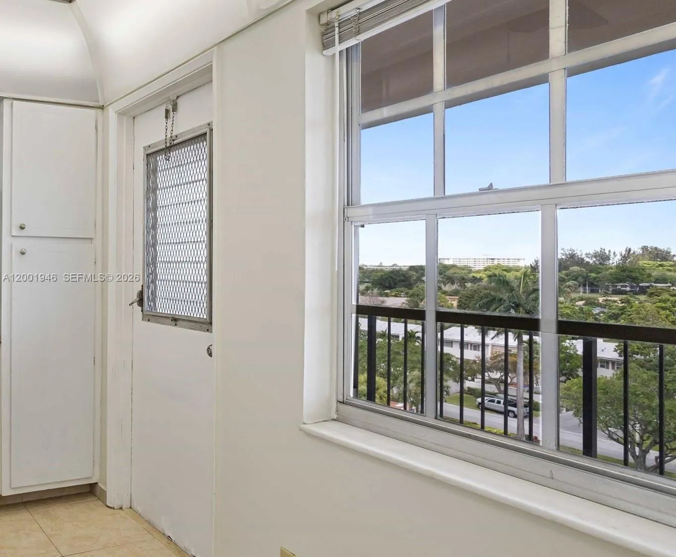 3100 N Palm Aire Dr 703, Pompano Beach, Florida 33, Pompano Beach, Florida 33069, 2 Bedrooms Bedrooms, ,2 BathroomsBathrooms,Residential,For Sale,3100 N Palm Aire Dr 703, Pompano Beach, Florida 33,A12001946