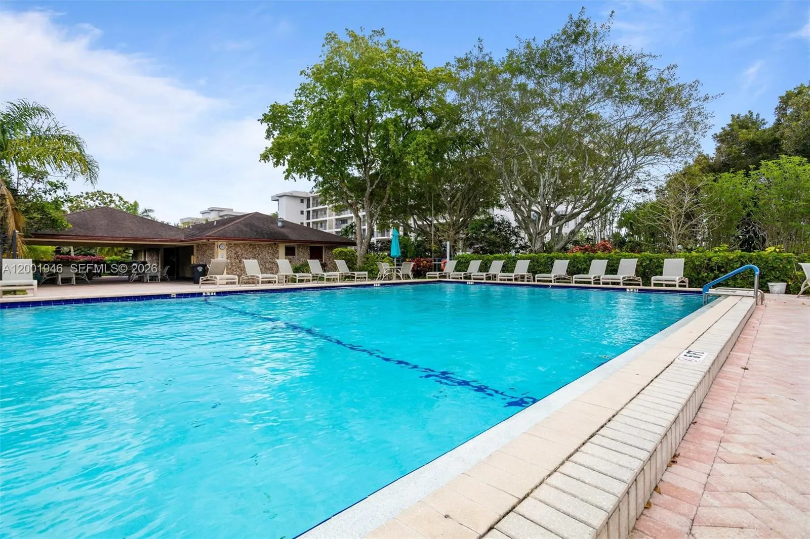 3100 N Palm Aire Dr 703, Pompano Beach, Florida 33, Pompano Beach, Florida 33069, 2 Bedrooms Bedrooms, ,2 BathroomsBathrooms,Residential,For Sale,3100 N Palm Aire Dr 703, Pompano Beach, Florida 33,A12001946