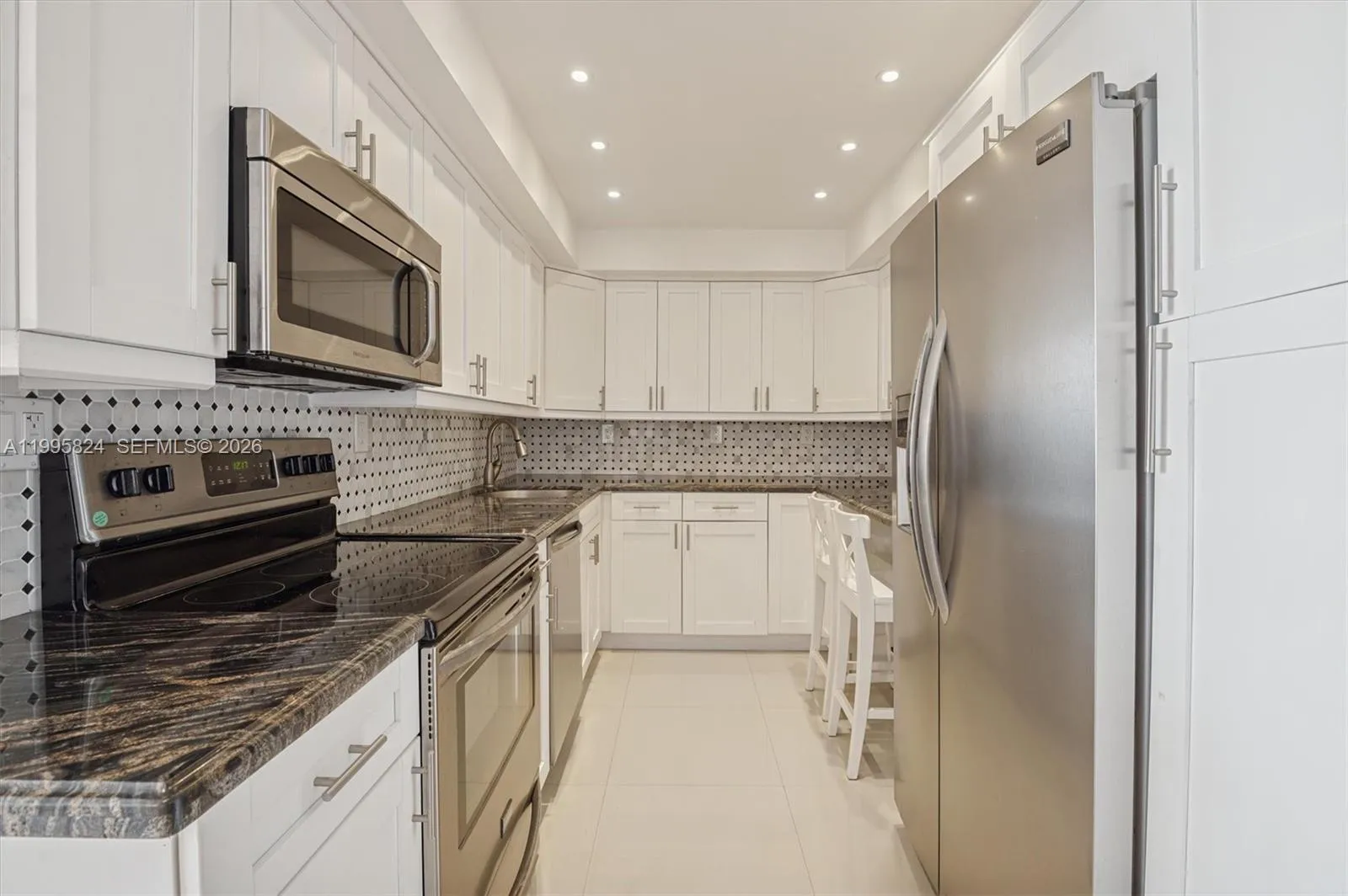 20225 Ne 34th Ct 2411, Aventura, Florida 33180, Aventura, Florida 33180, 2 Bedrooms Bedrooms, ,2 BathroomsBathrooms,Residential,For Sale,20225 Ne 34th Ct 2411, Aventura, Florida 33180,A11995824