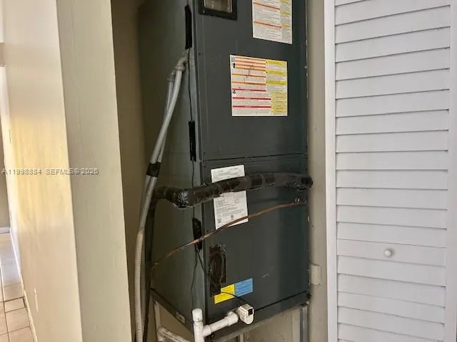 19922 Nw 67th Pl, Hialeah, Florida 33015, Hialeah, Florida 33015, 3 Bedrooms Bedrooms, ,2 BathroomsBathrooms,Residential,For Sale,19922 Nw 67th Pl, Hialeah, Florida 33015,A11998884