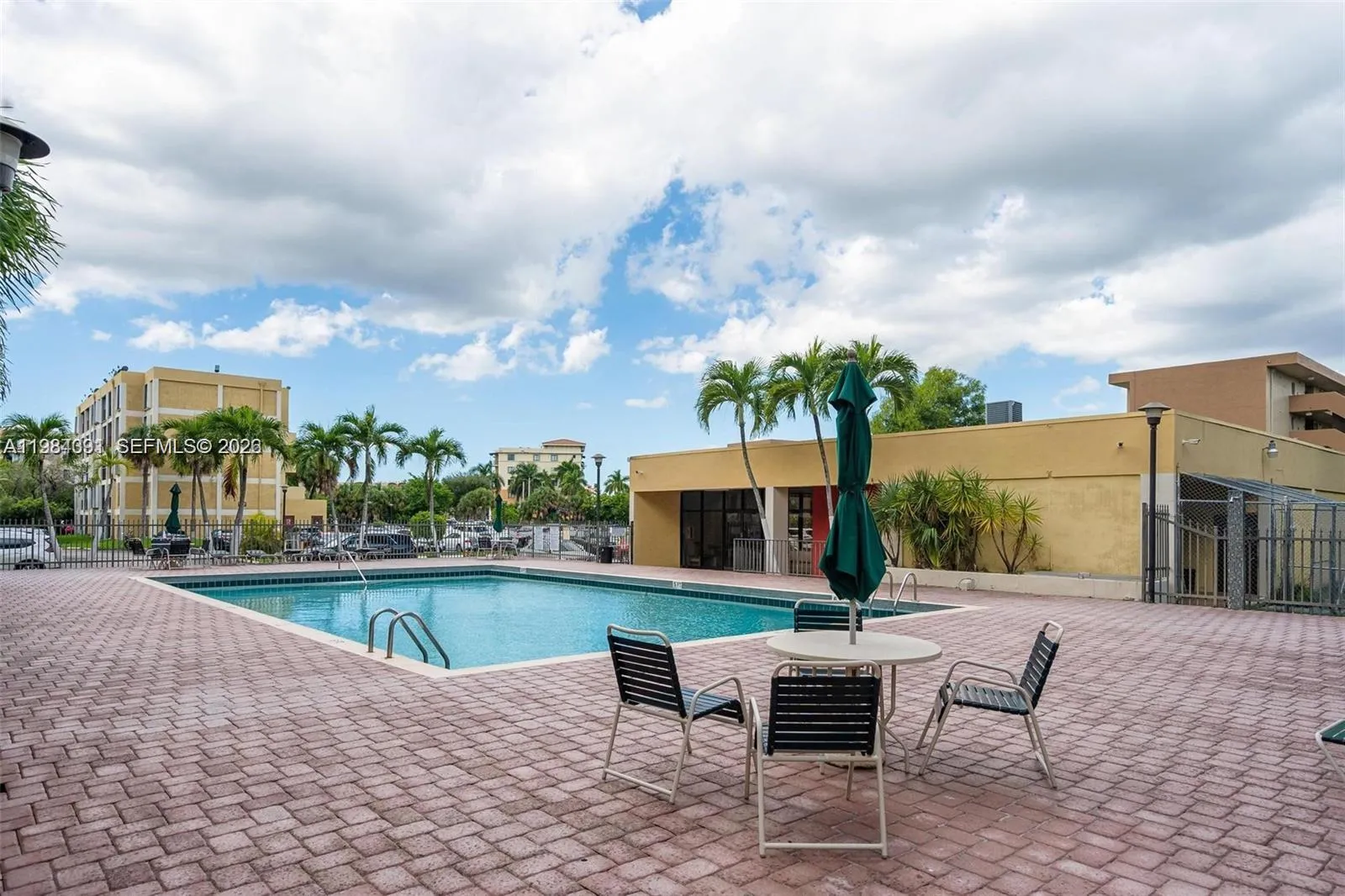 9220 Fontainebleau Blvd 202, Miami, Florida 33172, Miami, Florida 33172, 2 Bedrooms Bedrooms, ,2 BathroomsBathrooms,Residential Lease,For Rent,9220 Fontainebleau Blvd 202, Miami, Florida 33172,A11984391