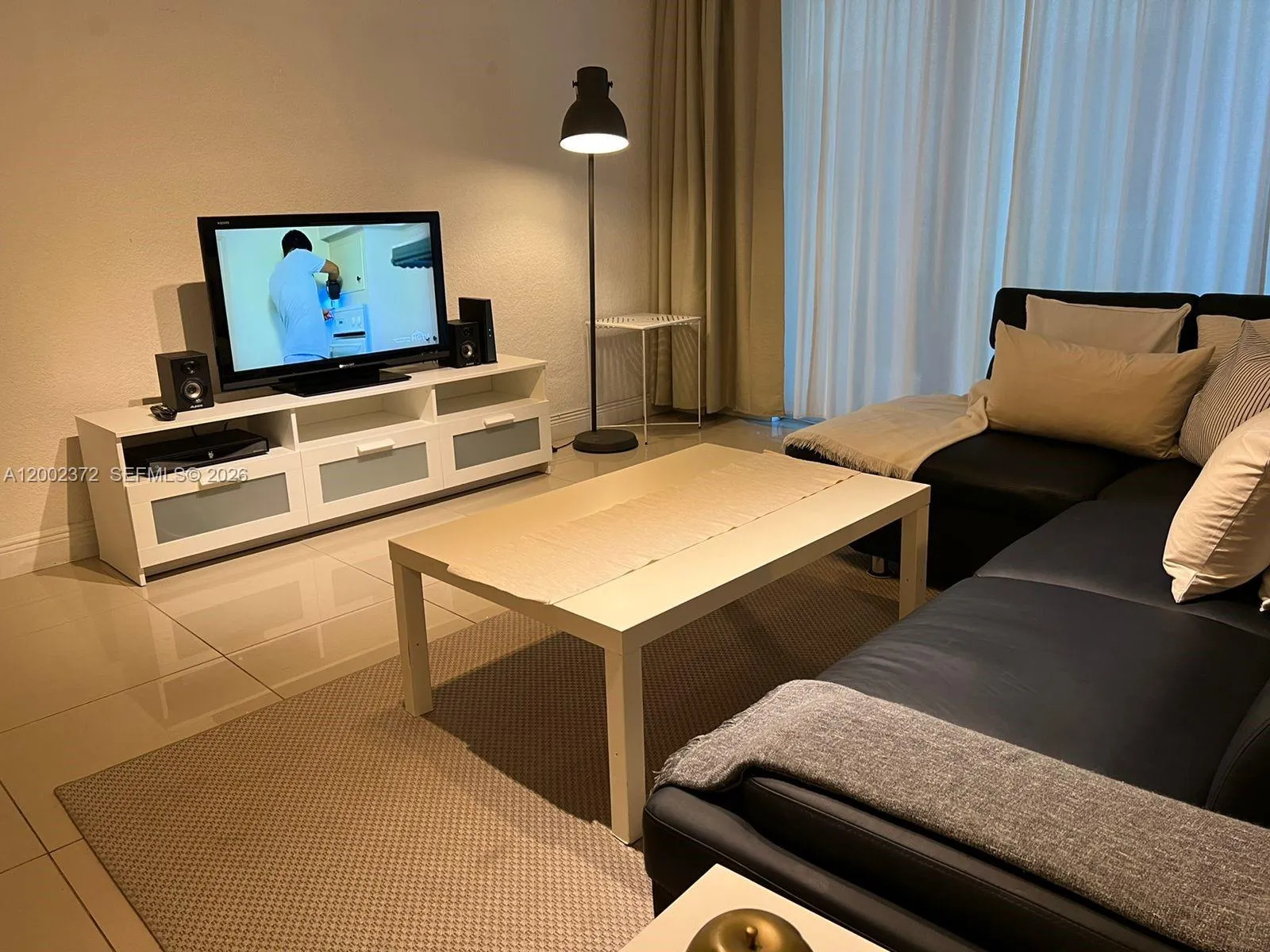 3901 S Ocean Dr 1b, Hollywood, Florida 33019, Hollywood, Florida 33019, 1 Bedroom Bedrooms, ,1 BathroomBathrooms,Residential,For Sale,3901 S Ocean Dr 1b, Hollywood, Florida 33019,A12002372