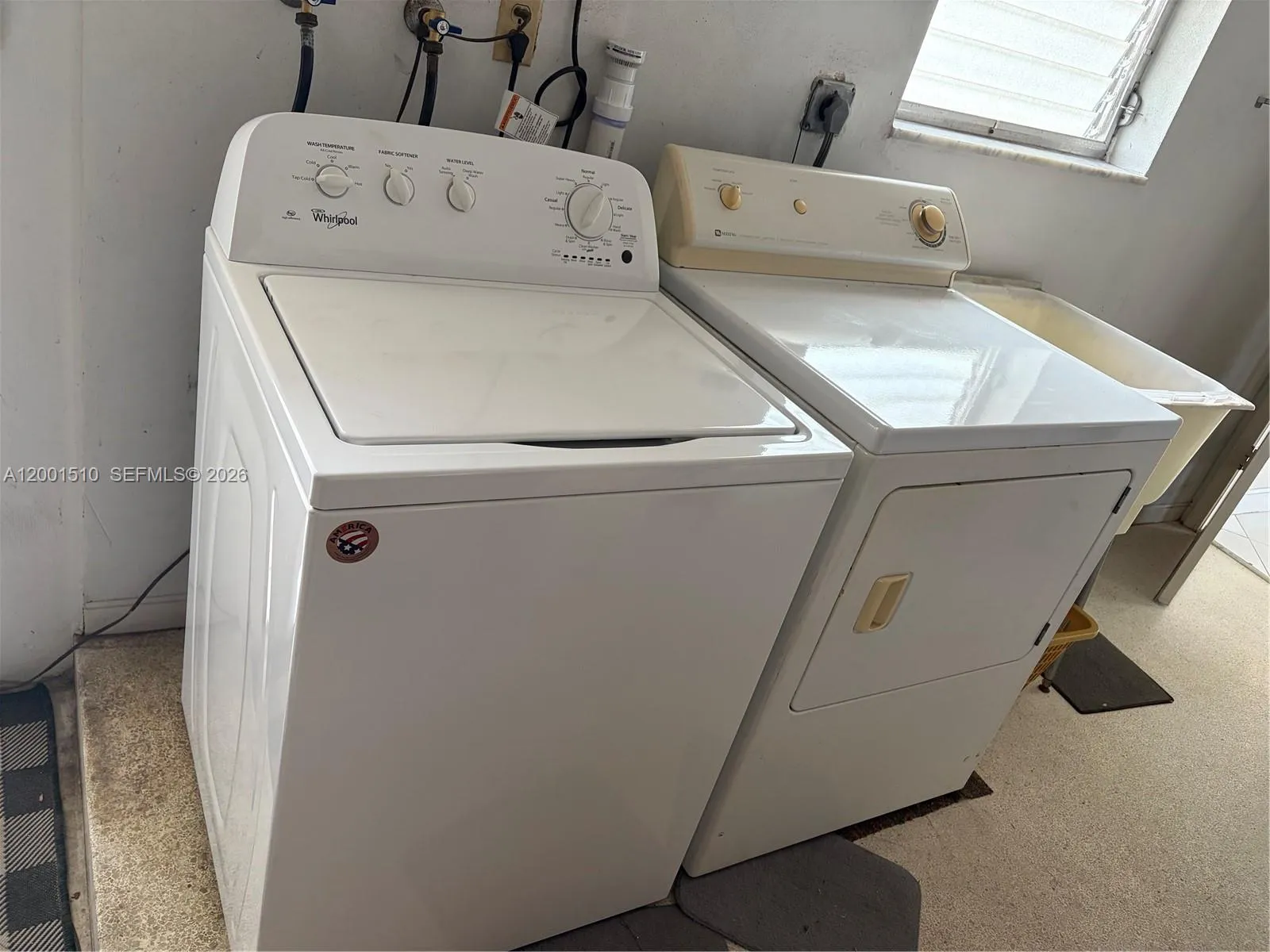 3205 Liberty St, Hollywood, Florida 33021, Hollywood, Florida 33021, 3 Bedrooms Bedrooms, ,2 BathroomsBathrooms,Residential Lease,For Rent,3205 Liberty St, Hollywood, Florida 33021,A12001510