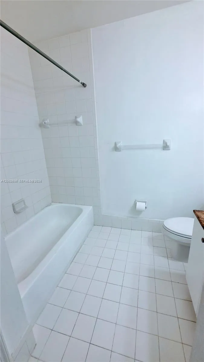 Miramar, Florida 33027, 3 Bedrooms Bedrooms, ,2 BathroomsBathrooms,Residential,For Sale,A12002506