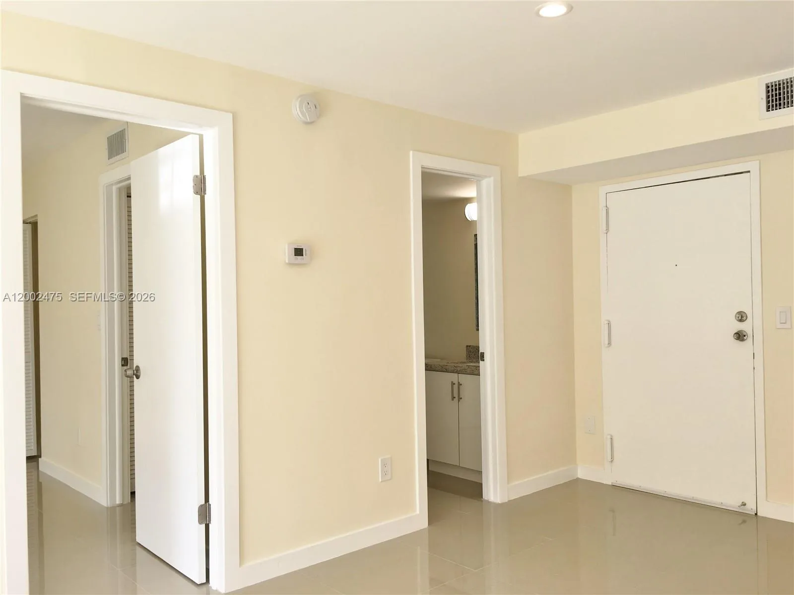 4709 Nw 7th St 107-9, Miami, Florida 33126, Miami, Florida 33126, 2 Bedrooms Bedrooms, ,2 BathroomsBathrooms,Residential Lease,For Rent,4709 Nw 7th St 107-9, Miami, Florida 33126,A12002475