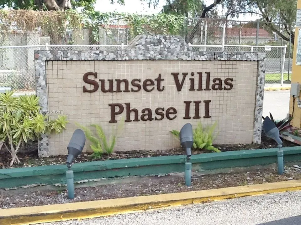 4709 Nw 7th St 107-9, Miami, Florida 33126, Miami, Florida 33126, 2 Bedrooms Bedrooms, ,2 BathroomsBathrooms,Residential Lease,For Rent,4709 Nw 7th St 107-9, Miami, Florida 33126,A12002475