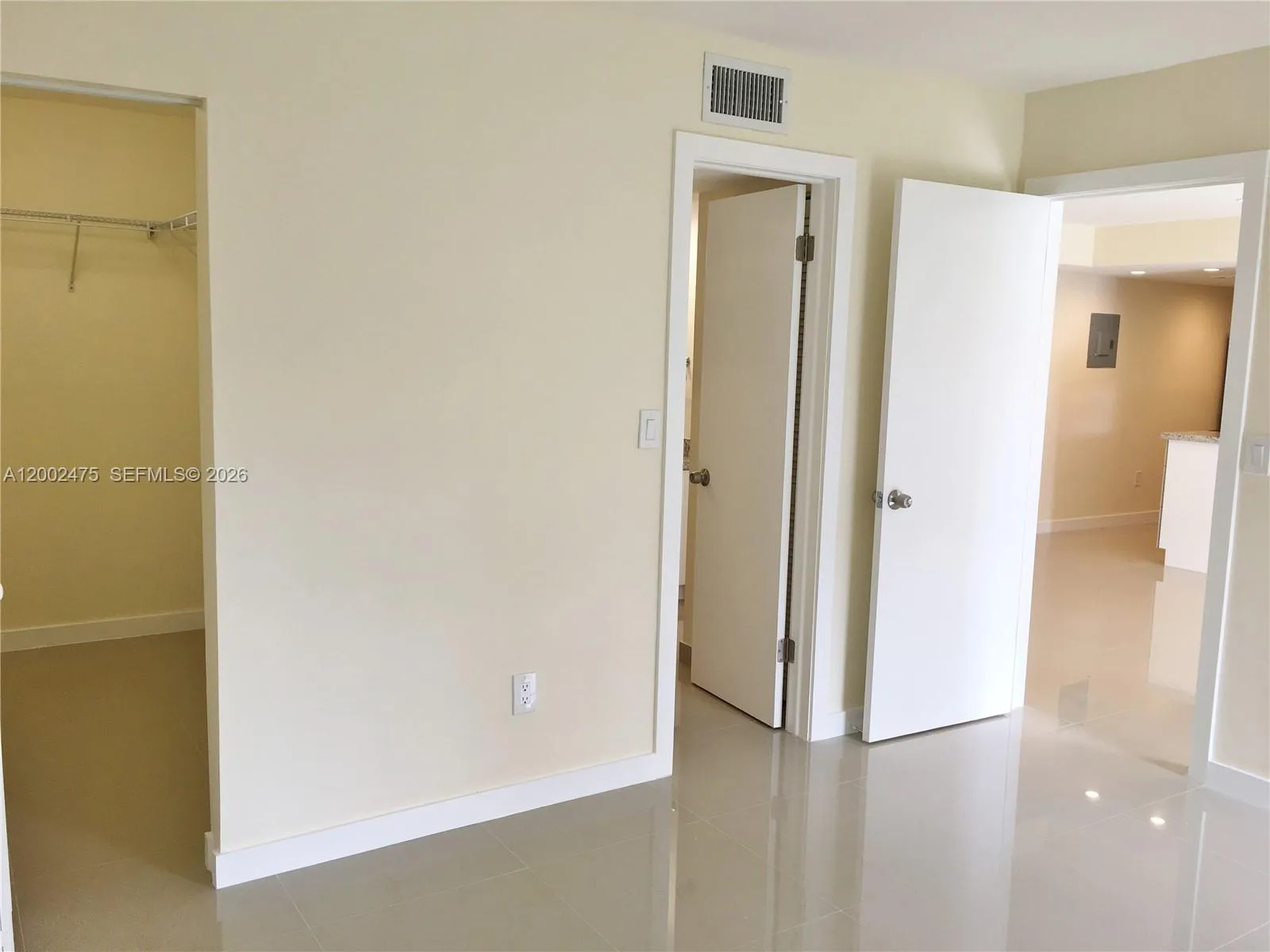 4709 Nw 7th St 107-9, Miami, Florida 33126, Miami, Florida 33126, 2 Bedrooms Bedrooms, ,2 BathroomsBathrooms,Residential Lease,For Rent,4709 Nw 7th St 107-9, Miami, Florida 33126,A12002475