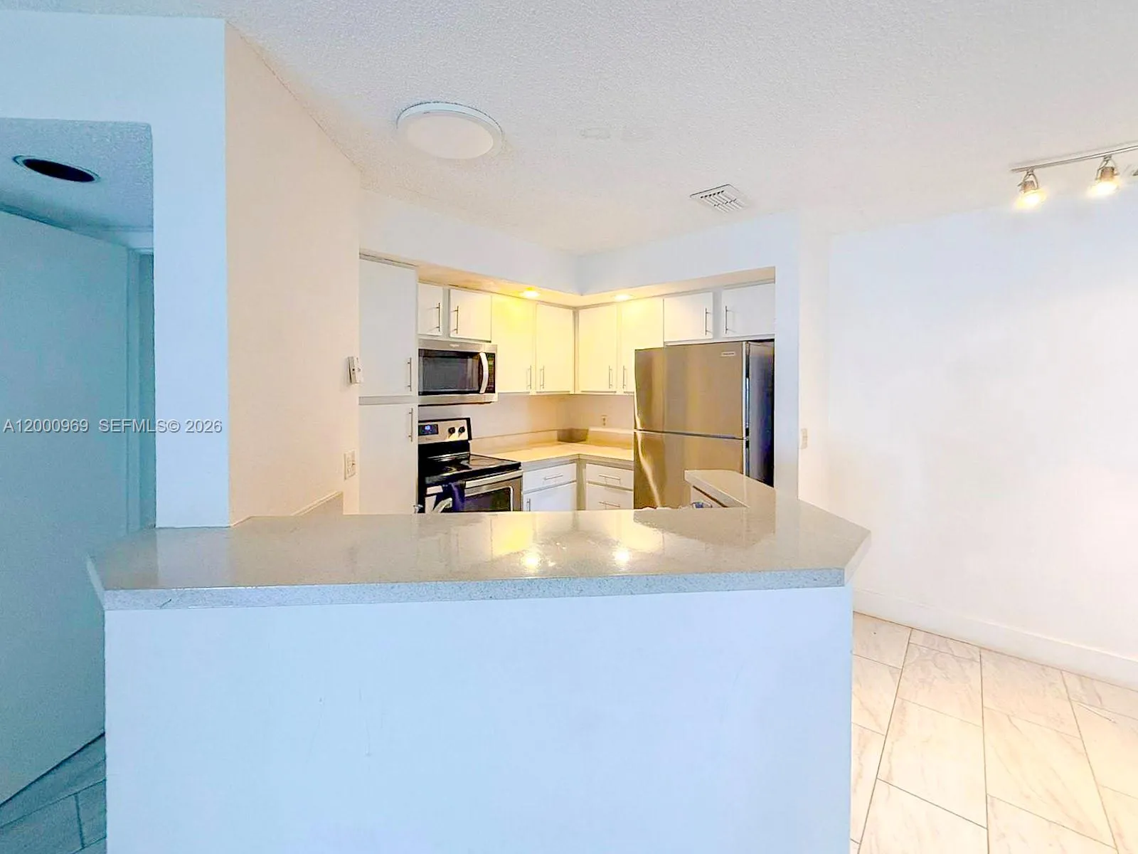 3440 N Pinewalk Dr N 518, Margate, Florida 33063, Margate, Florida 33063, 2 Bedrooms Bedrooms, ,2 BathroomsBathrooms,Residential,For Sale,3440 N Pinewalk Dr N 518, Margate, Florida 33063,A12000969