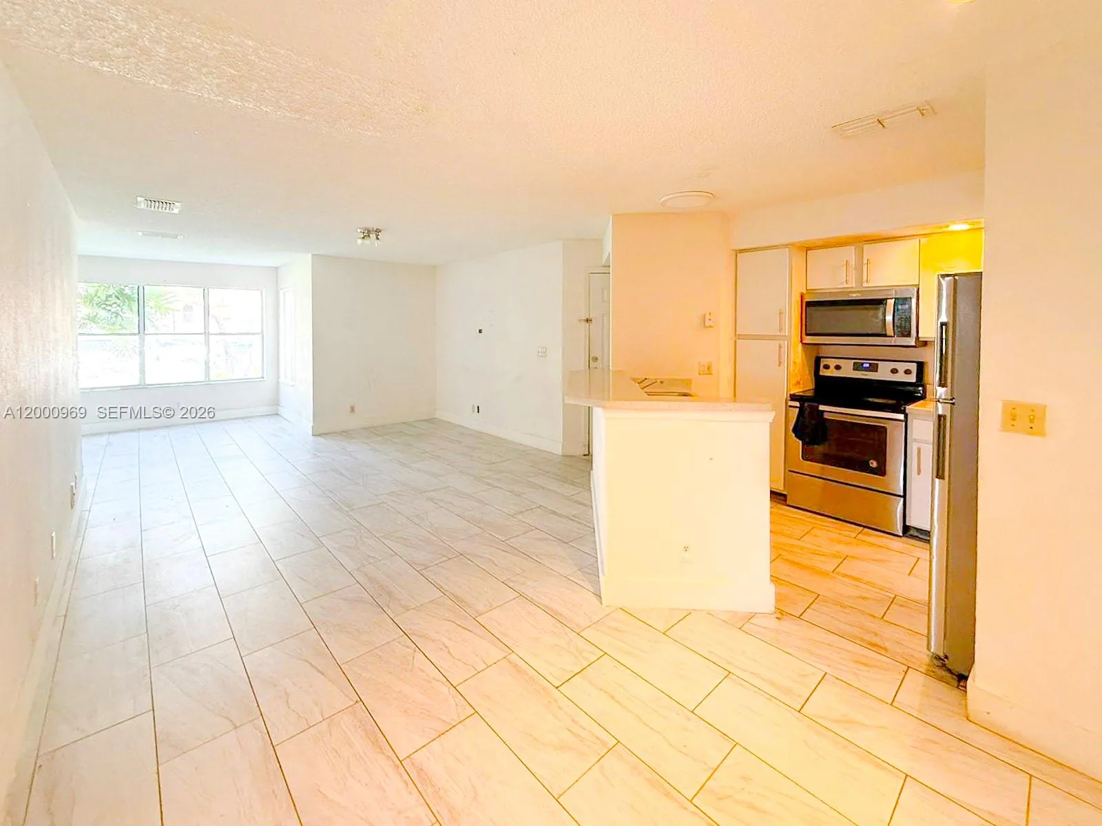 3440 N Pinewalk Dr N 518, Margate, Florida 33063, Margate, Florida 33063, 2 Bedrooms Bedrooms, ,2 BathroomsBathrooms,Residential,For Sale,3440 N Pinewalk Dr N 518, Margate, Florida 33063,A12000969