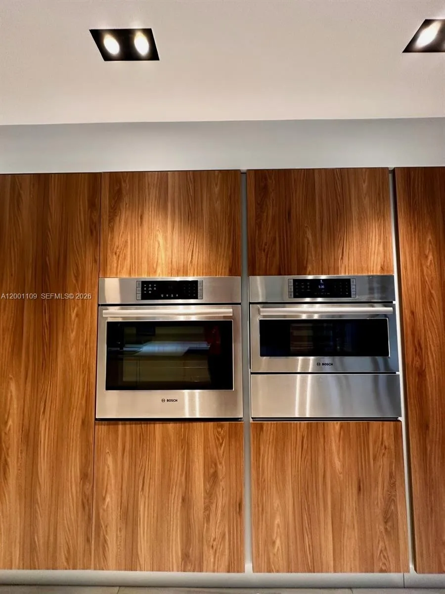 223 Nw 129th Ave 0, Miami, Florida 33182, Miami, Florida 33182, 5 Bedrooms Bedrooms, ,5 BathroomsBathrooms,Residential Lease,For Rent,223 Nw 129th Ave 0, Miami, Florida 33182,A12001109