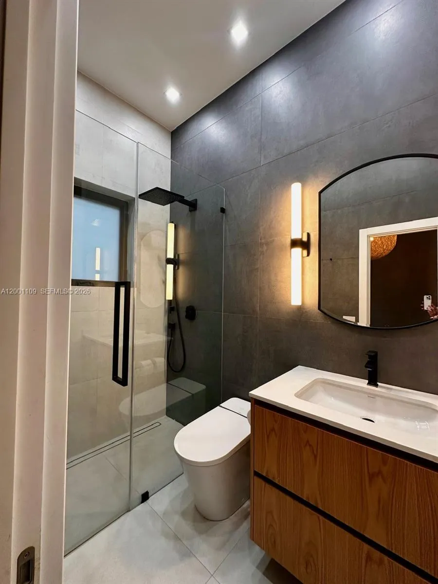 223 Nw 129th Ave 0, Miami, Florida 33182, Miami, Florida 33182, 5 Bedrooms Bedrooms, ,5 BathroomsBathrooms,Residential Lease,For Rent,223 Nw 129th Ave 0, Miami, Florida 33182,A12001109