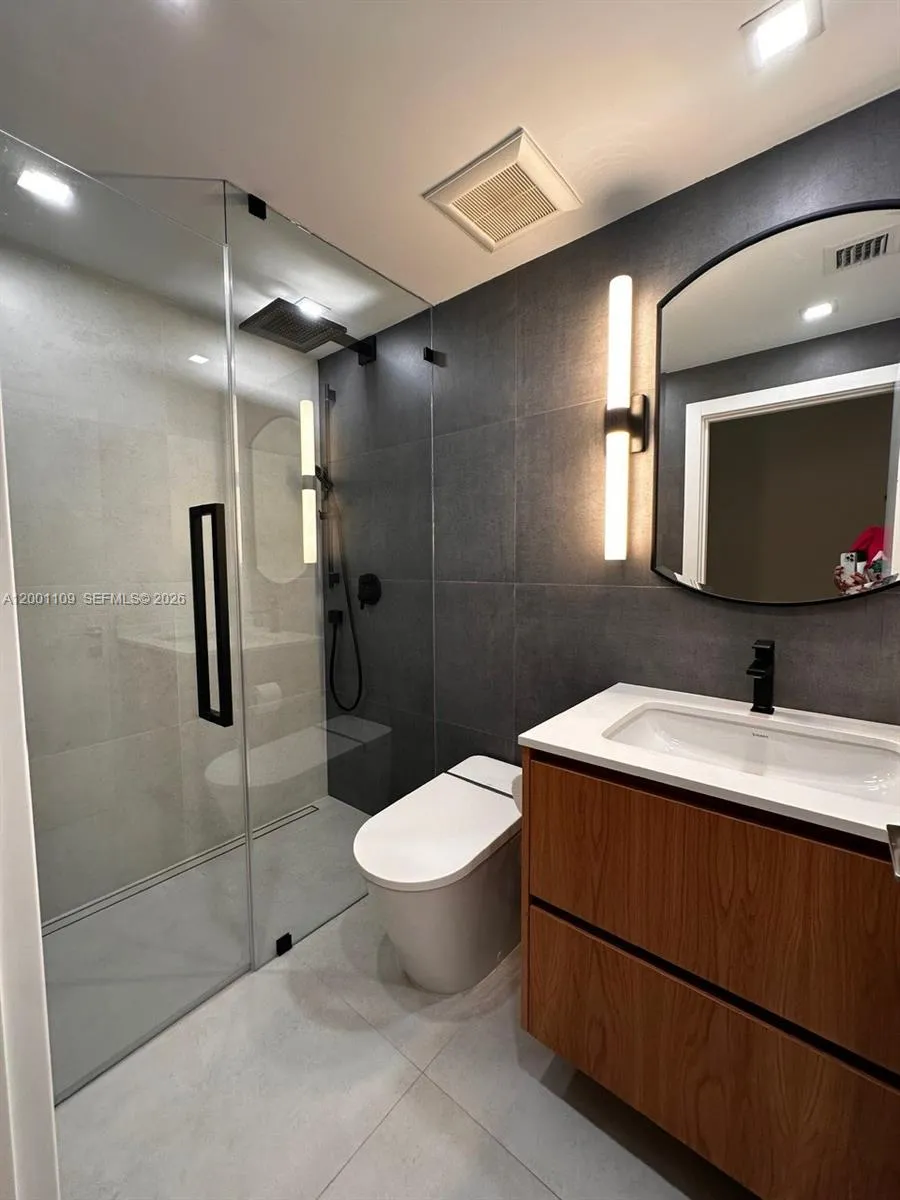 223 Nw 129th Ave 0, Miami, Florida 33182, Miami, Florida 33182, 5 Bedrooms Bedrooms, ,5 BathroomsBathrooms,Residential Lease,For Rent,223 Nw 129th Ave 0, Miami, Florida 33182,A12001109
