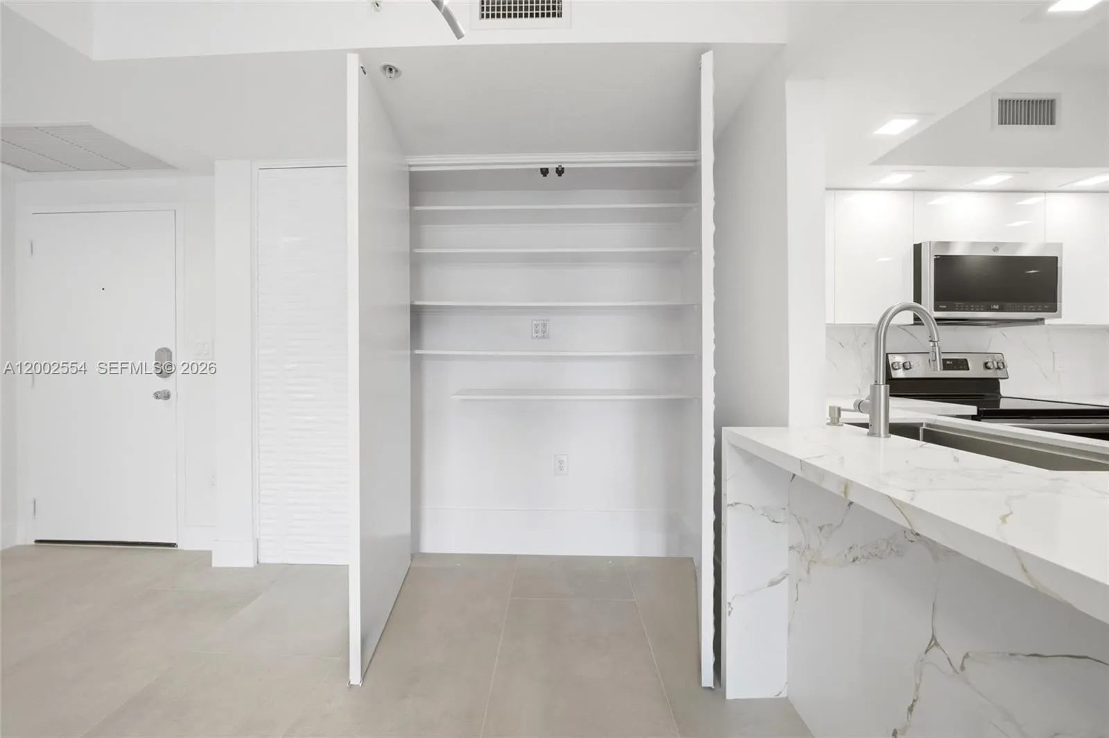 110 N Federal Hwy 1401, Fort Lauderdale, Florida 3, Fort Lauderdale, Florida 33301, 2 Bedrooms Bedrooms, ,2 BathroomsBathrooms,Residential Lease,For Rent,110 N Federal Hwy 1401, Fort Lauderdale, Florida 3,A12002554